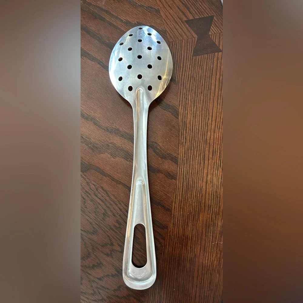EKCO 11.5 Inch Stainless Steel Slotted Spoon in Pristine Condition See Pictures